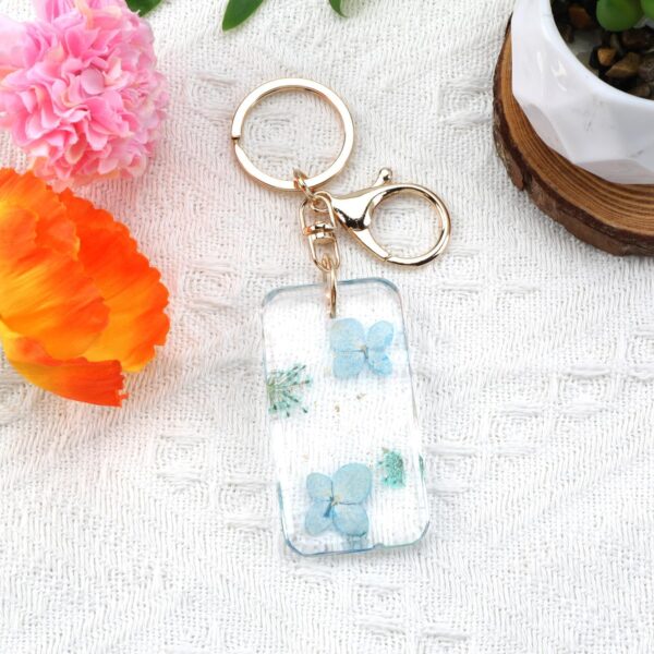 Dried Pressed Flower Keychain,Handmade Floral Resin Keychain,Flower Gifts for Mom Sister Bestie Wife Girlfriend - Image 2